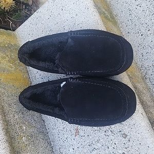 Men's Slippers - Koolaburra By UGG